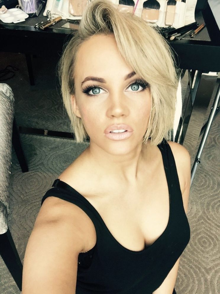 Samantha Jade