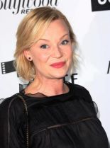 Samantha Mathis