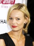 Samantha Mathis