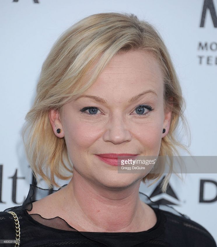 Samantha Mathis