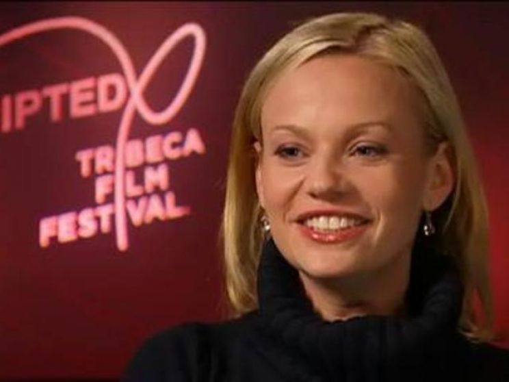 Samantha Mathis