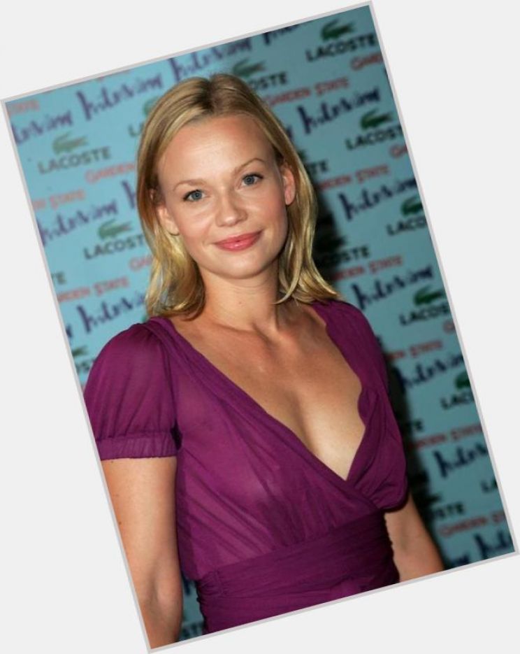 Samantha Mathis