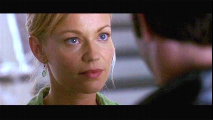 Samantha Mathis