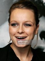 Samantha Morton #97684 picture (Portrait Medium)