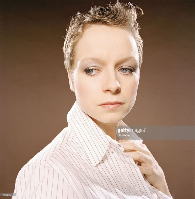 Samantha Morton