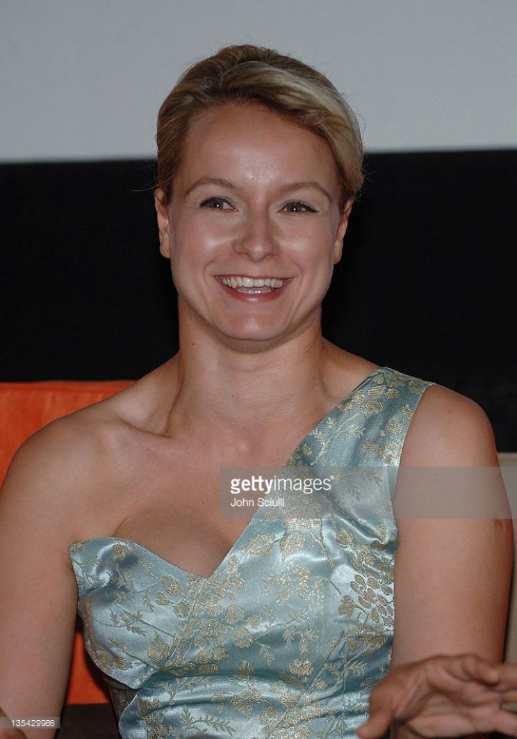 Samantha Morton