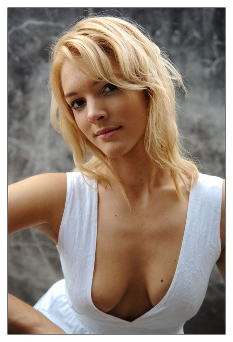 Samantha White