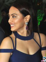 Sana Khan #2425263 picture (Portrait Medium)