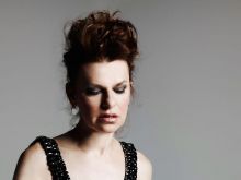 Sandra Bernhard