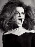 Sandra Bernhard