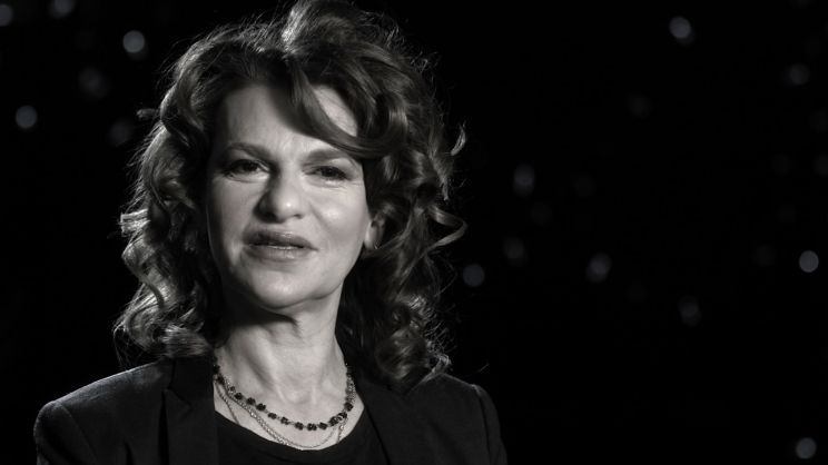 Sandra Bernhard