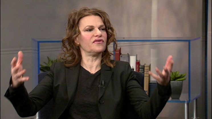 Sandra Bernhard