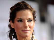 Sandra Bullock