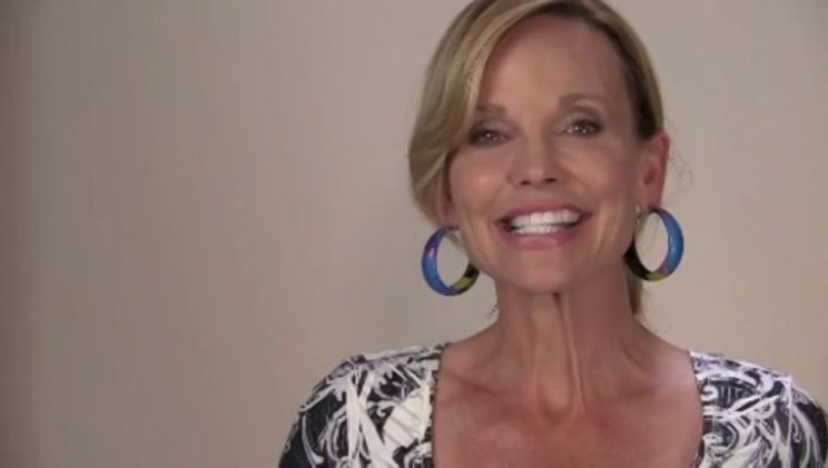 Sandra Dee Robinson