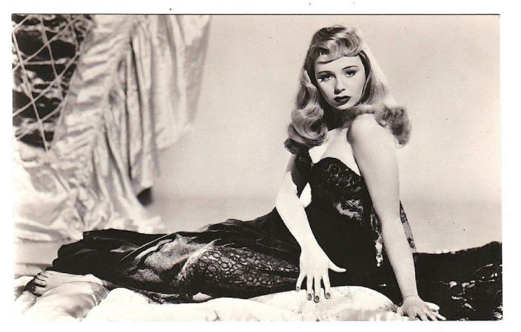 Sandra Dorne