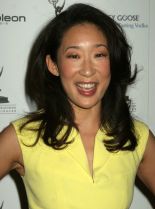 Sandra Oh photo