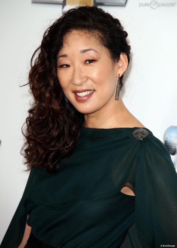 Sandra Oh