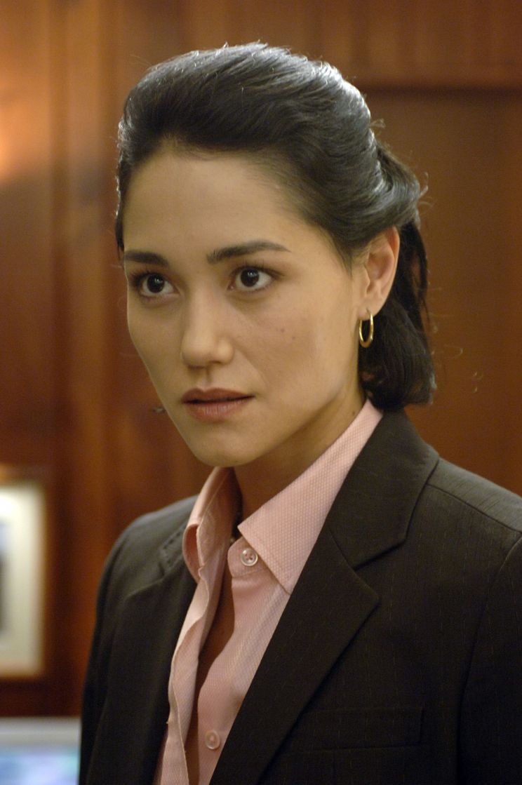 Sandrine Holt