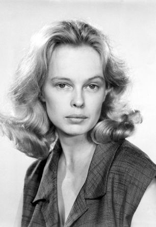 Sandy Dennis