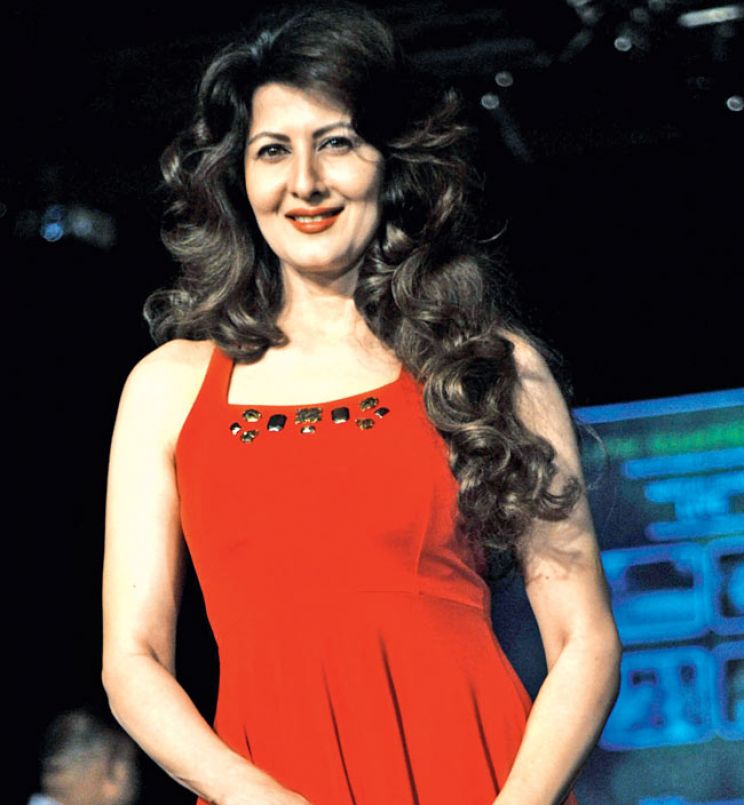 Sangeeta Bijlanis Landscape Photos Wall Of Celebrities