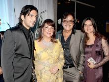 Sanjay Khan