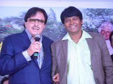 Sanjay Khan