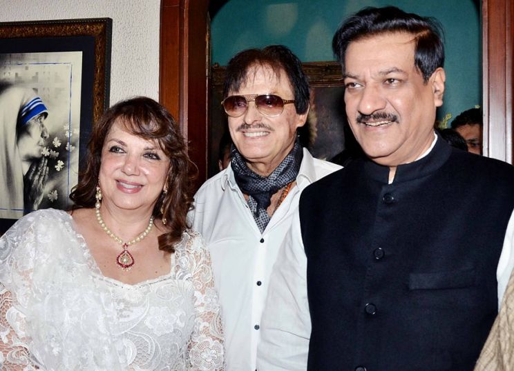 Sanjay Khan