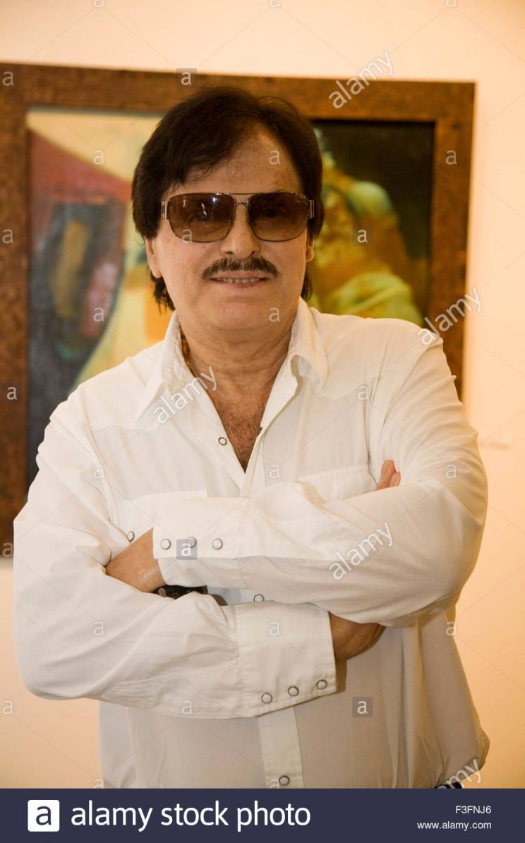 Sanjay Khan