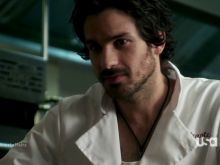 Santiago Cabrera