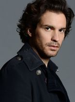 Santiago Cabrera