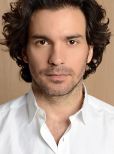 Santiago Cabrera