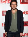 Santiago Cabrera