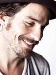 Santiago Cabrera