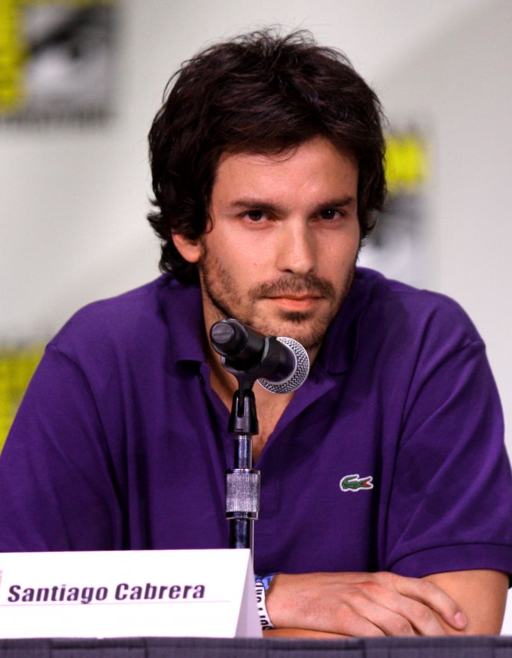 Santiago Cabrera