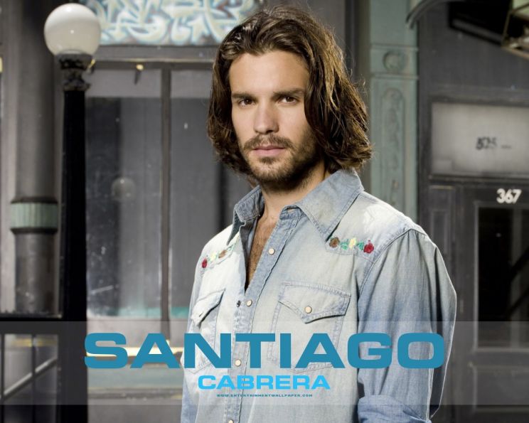 Santiago Cabrera