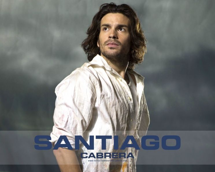 Santiago Cabrera