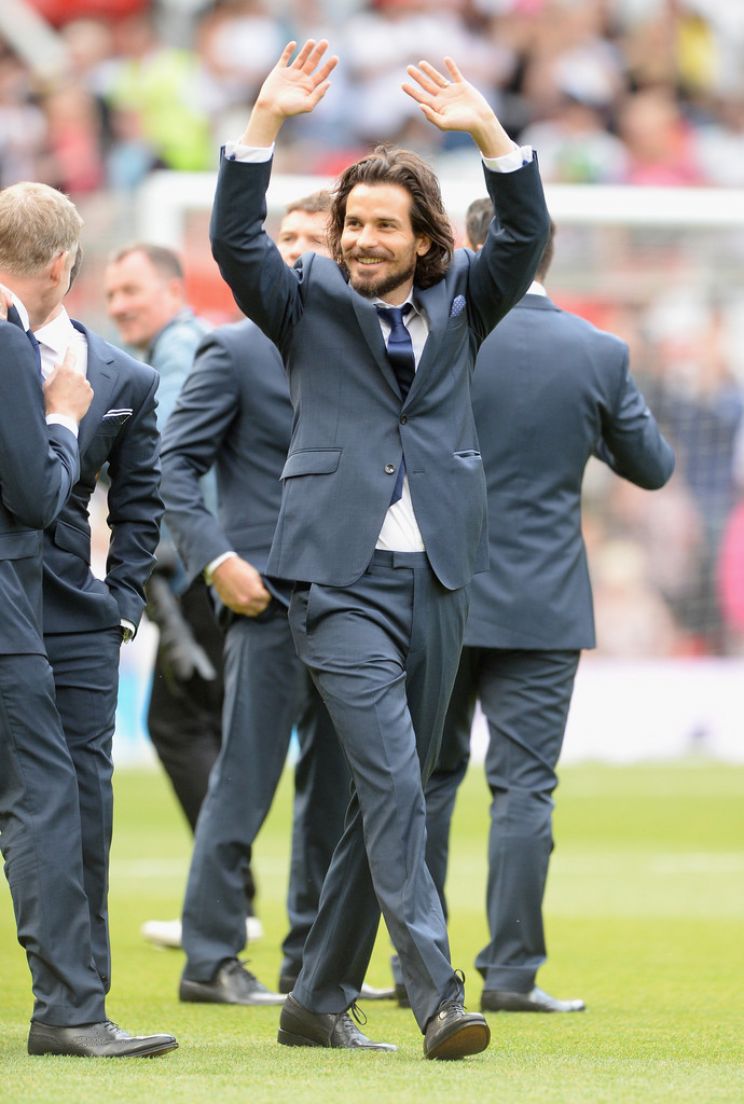 Santiago Cabrera