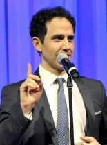 Santino Fontana