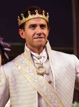 Santino Fontana