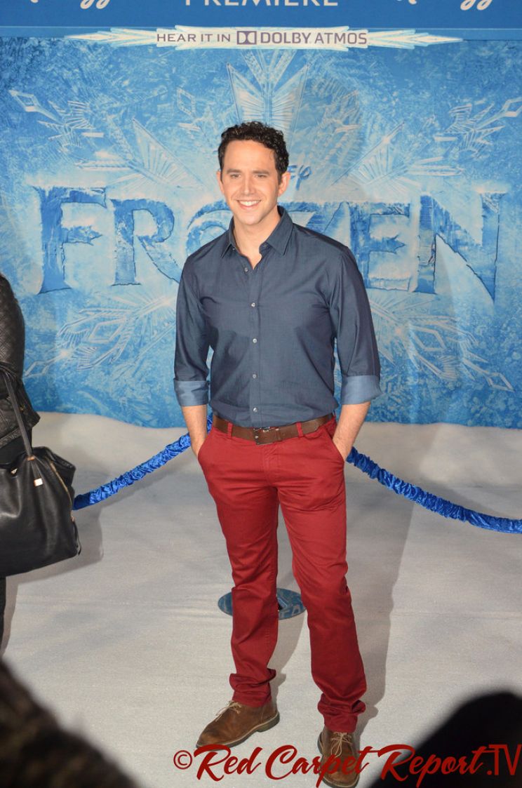 Santino Fontana