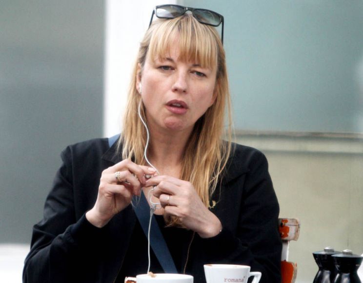 Sara Cox