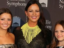 Sara Evans