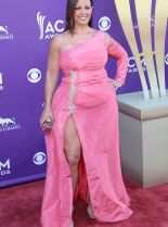 Sara Evans