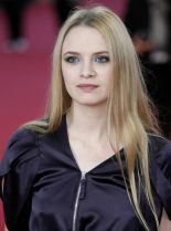 Sara Forestier #931099 picture (Portrait Medium)