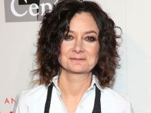 Sara Gilbert