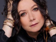 Sara Gilbert