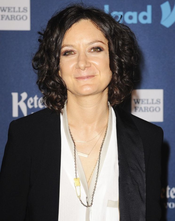 Sara Gilbert