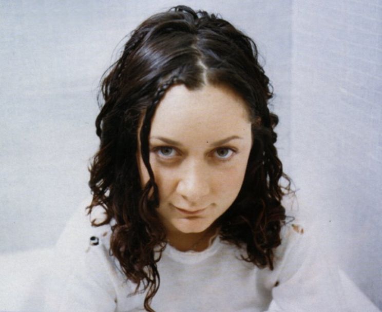 Sara Gilbert