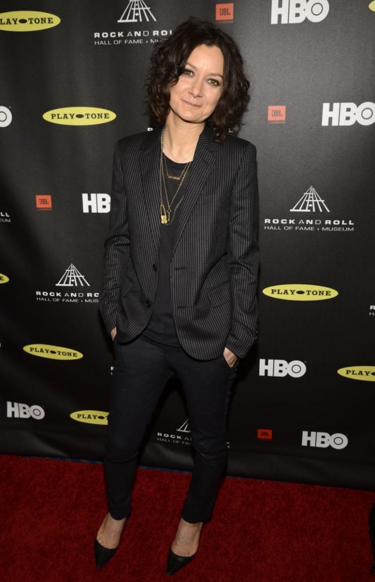 Sara Gilbert