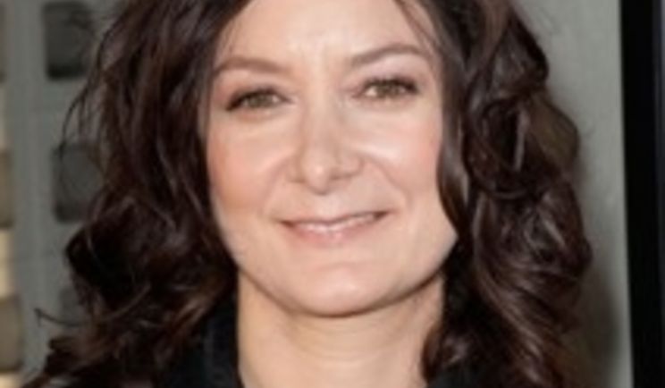 Sara Gilbert